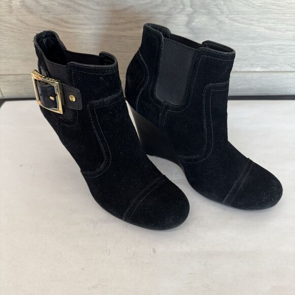 Tory Burch Adrienne Black Suede Wedge Heel Chelsea Ankle Boot Women 6 M Chic - Picture 3 of 12